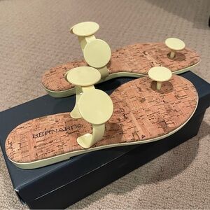 COPY - Bernardo “New Moon” jelly sandals with corn soles - NIB size 8